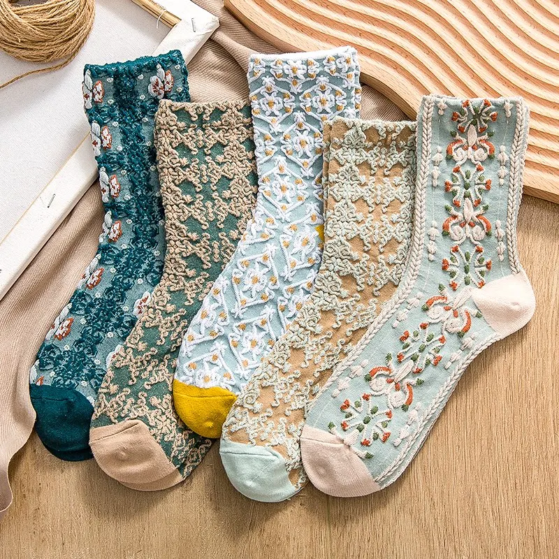 5 pares de calcetines retro con relieve tridimensional, calcetines de longitud media para mujer, delgados y bonitos, estilo bosque de verano y artísticos