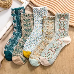 5 Pairs Of Retro Three-Dimensional Relief Socks Women'S Medium Length Socks Slim And Cute In Summer Forest Style And Artistic