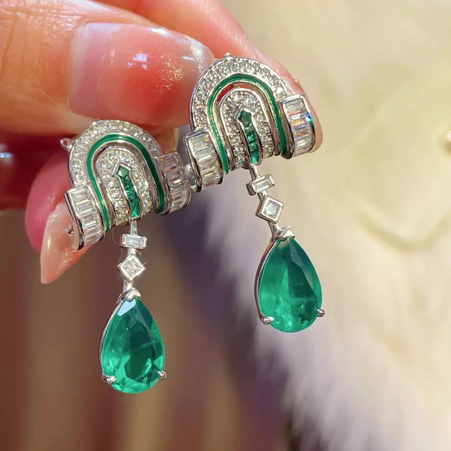 High Carbon Lab Emerald Drop Earrings for Women Vintage Elegant Wedding Banquet Noble Water Drop Dangles Antique Artdeco Jewelry