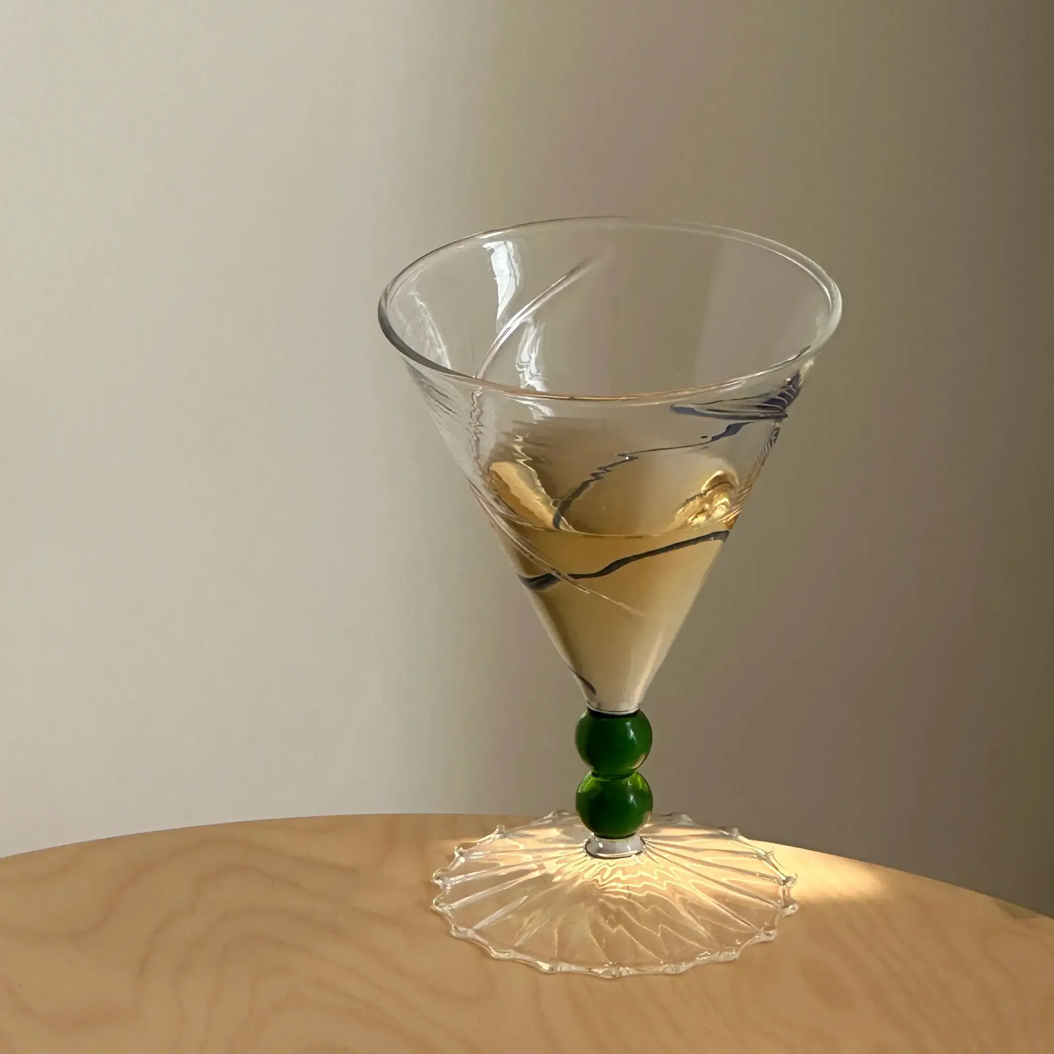 

Handmade Wire-wrapped Colored Goblet Glass Cup Glass ins Style Cocktail Wine Glass
