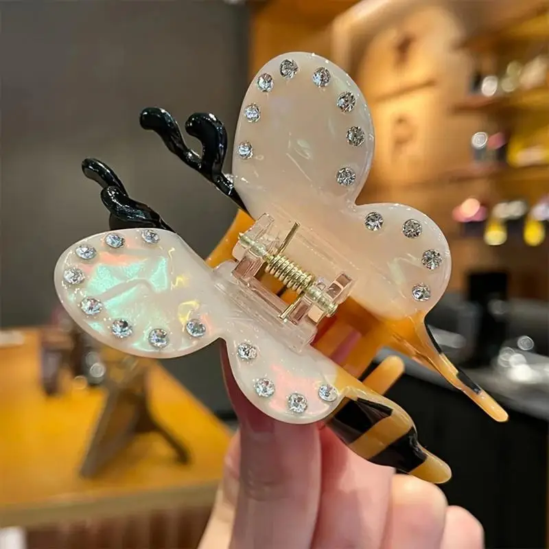 Cartoon Hair Claw For Women Cute Bee Ball Shape Shark Hair Gripper Claw Creative Acrylic Animal Hair Clip Girls Hair Accessories - view 3