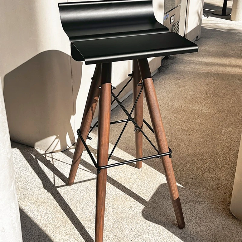 

Armchair Comfortable Chair Metal Chairs Outdoor Bar Swivel Ergonomic Kitchen Antique Furniture Design Poltrona Backrest Salon