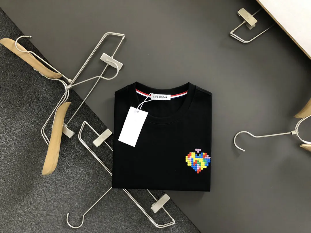 

Thon Ban Summer ort Sve T-irt Embroidered Pure Cotton Casual round Ne f Sve Love Heart Print Youth Faion