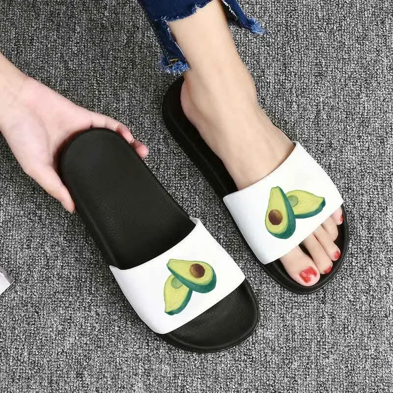 Tongs de dessin animé avocat pour femmes, pantoufles de fruits de dessin animé, chaussures d'été, belle mode