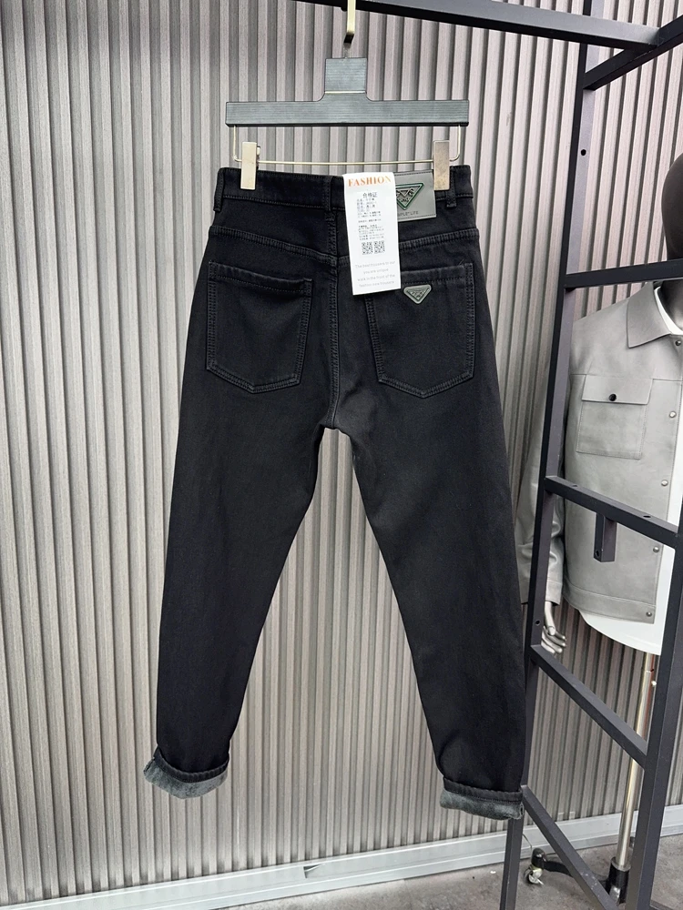 Svip Sli Fce Lined Slim Fit Cone aped Straight Leg Denim Jeans for Men Winter Warm Elastic mid Stretch M Model