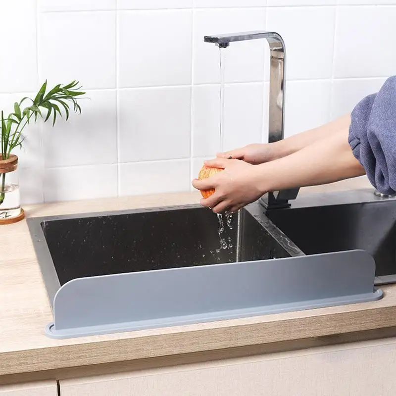 Kitchen Sink Splash Guard Dishwashing Sink Water Retaining Strip Suitable for Countertop Reusable Splash Protector with Suction