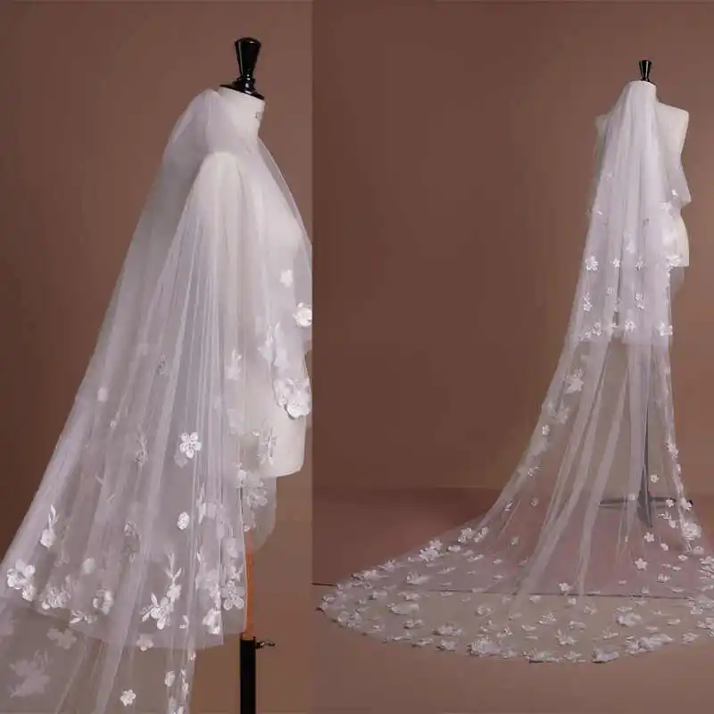 

Gorgeous wedding Veil Two Layer Cathedral Length Tulle Bridal Veils 3D Appliques Wedding Accessories Customized