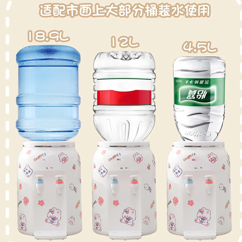 Piccolo distributore d'acqua Mini barile da tavolo Macchina per bere diretta da tavolo per la casa Può riscaldare l'acqua minerale del dormitorio degli studenti carino