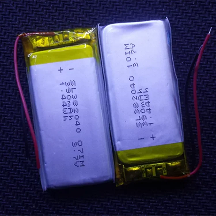 3.7V lithium polymer battery, MP3 point reading pen, MP4 flash shoes, luminous shoes 382040, recording pen 402040 Rechargeable L