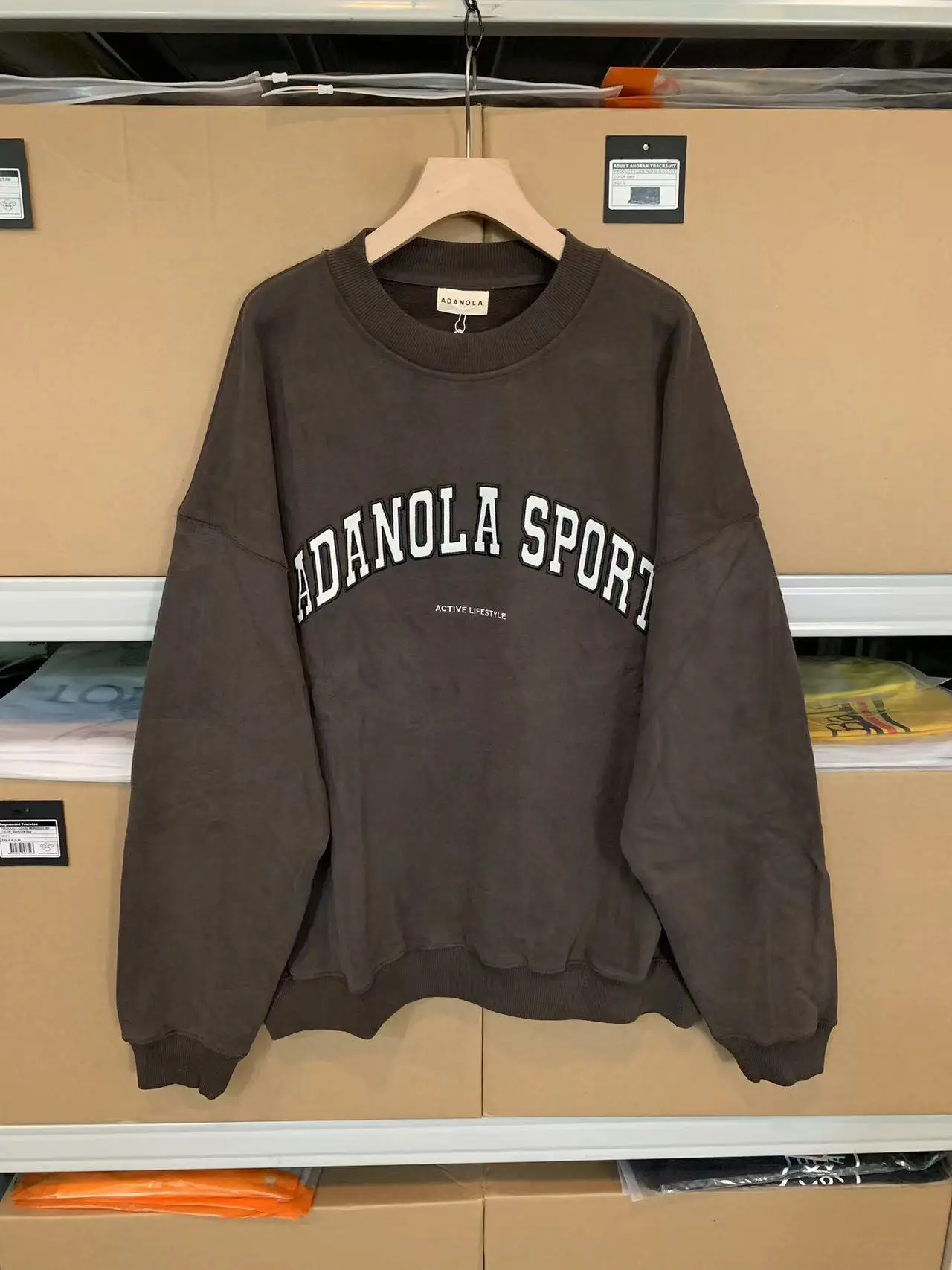 

ex Loose Fit round Ne Sweatirt Street Sle Lazy Faion ADANOLA Letter Print Long Sve Casual Top for Autumn