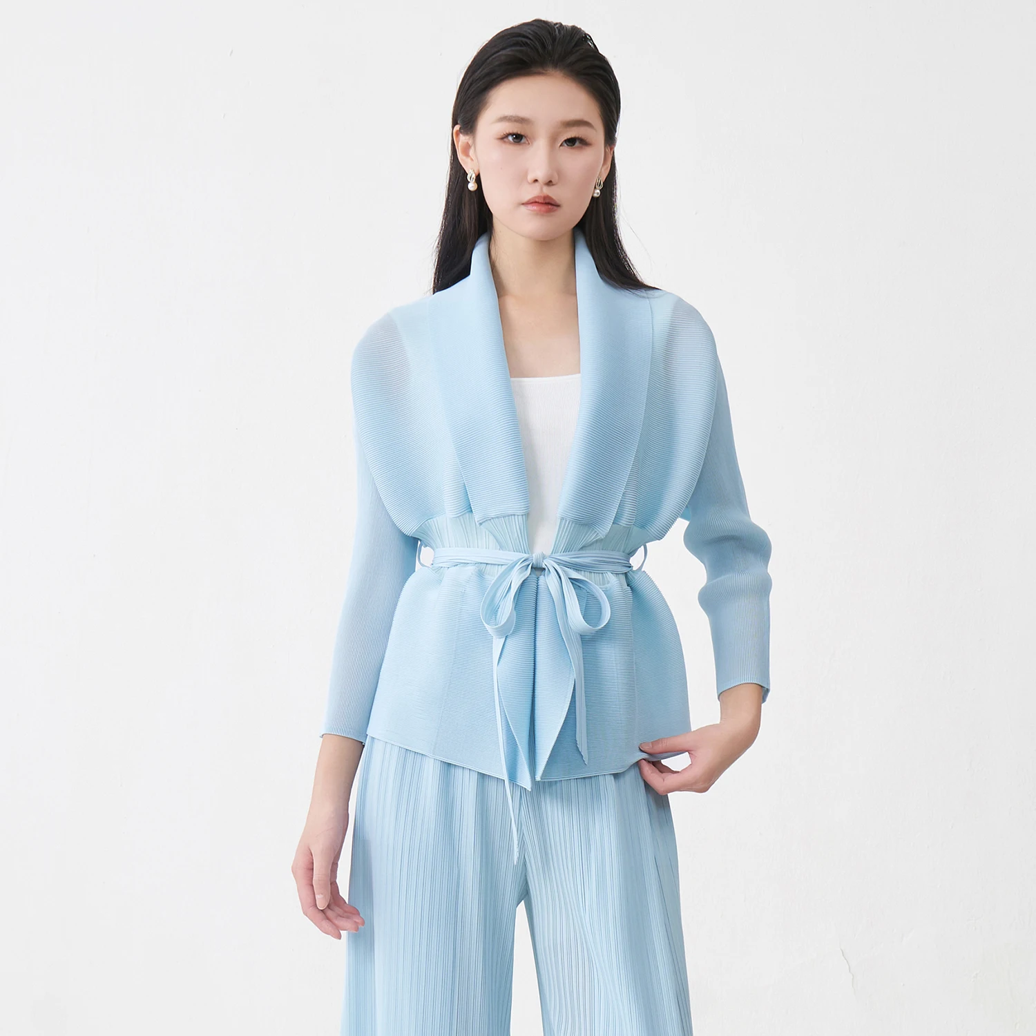 

Pleated Women Thin Jacket Solid Color Lapel Cardigan with Lace Up Design Loose Plus Size Fashion Casual Female Spring Jacket