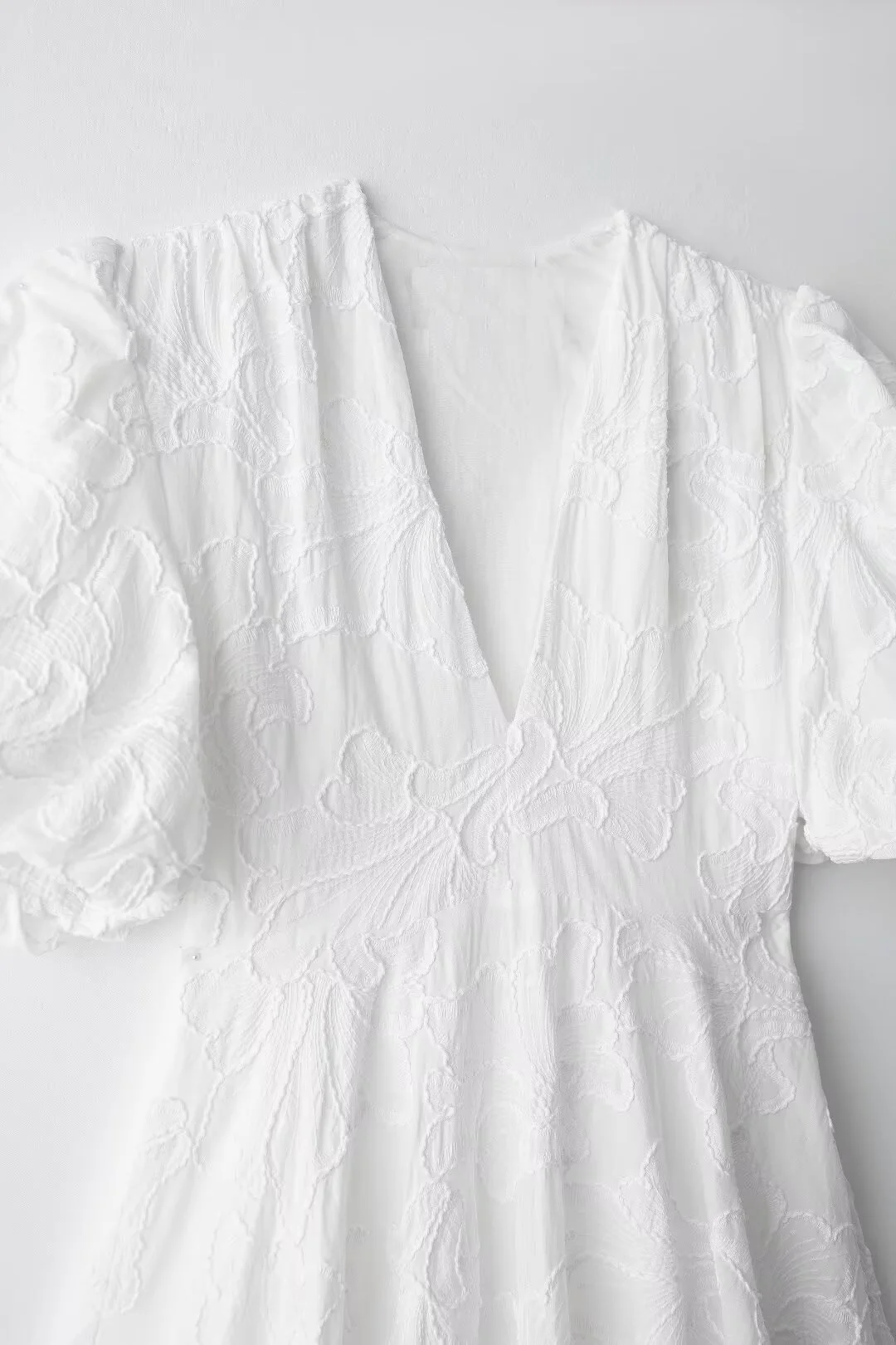 Tangada 2024 Summer Women Embroidery Cotton Dress Puff Short Sleeve Females White Mini Dresses 3H0401