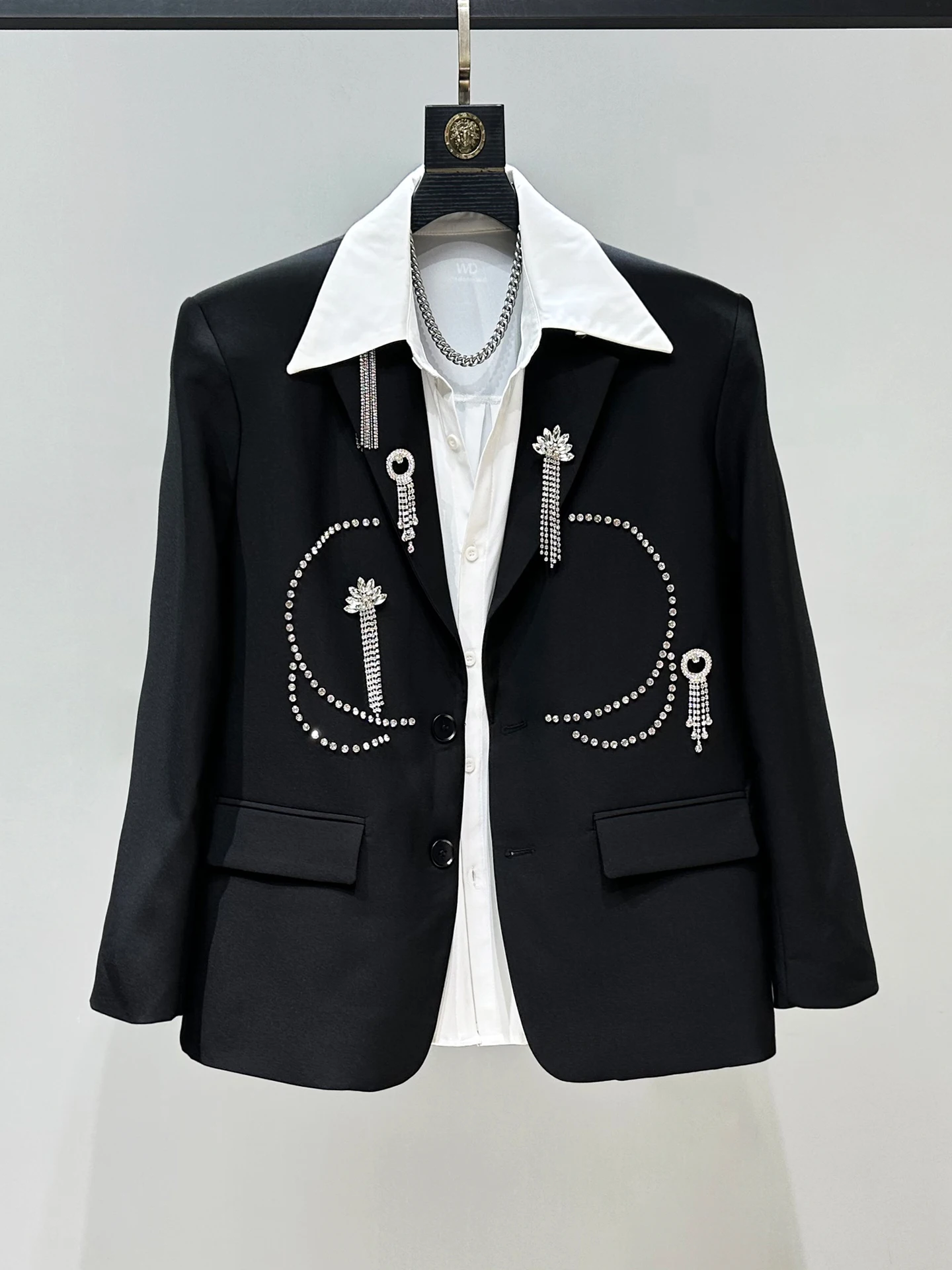 

Original Bla Men's Suit Jaet New Sle Chain Embellied Diamond High-End Feel Casual Faionable Long Sve Autumn Wear