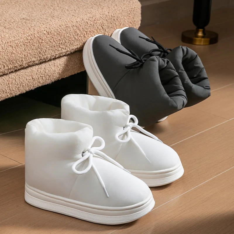 شباشب قطنية راقية للنساء، طراز شتوي جديد، كعب حقيبة، أحذية ثلج مقاومة للانزلاق مع عزل قطيفة وأسفل
