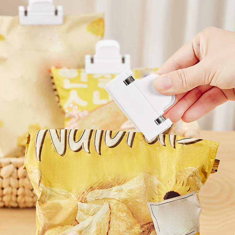 4/8PCS Sheet Sheet Holder Duvet Comforter Clips Bedsheet Holding Clips Food Bag Sealing Clip