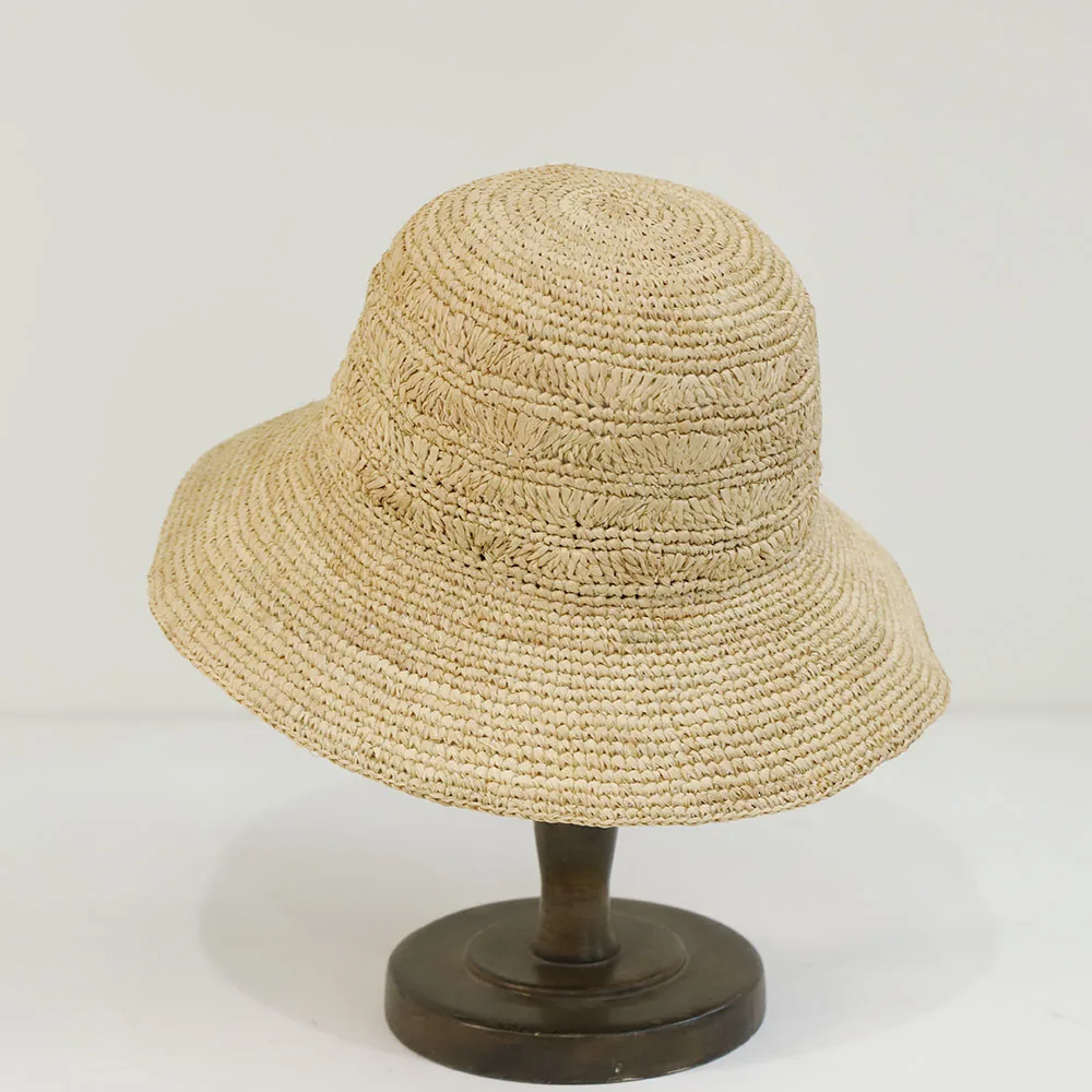 2026 Neue Mode Raffia Stroh Bucket Hat Damen Sommer Bikini Strandhut Weiblicher Reise-Sonnenschutz Atmungsaktiver Fischerhut