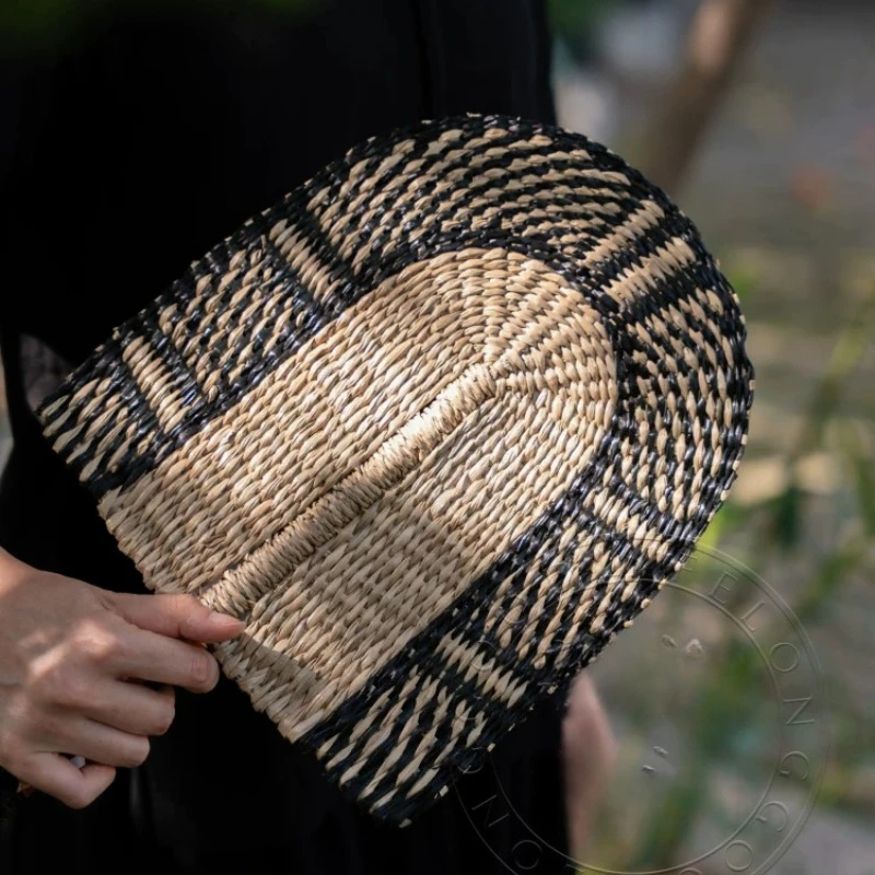 Handmade Seagrass Woven Hand Fan Summer Portable Cooling Fan Mid-century Home Living Room Wall Decor B&B Hanging Ornament Craft