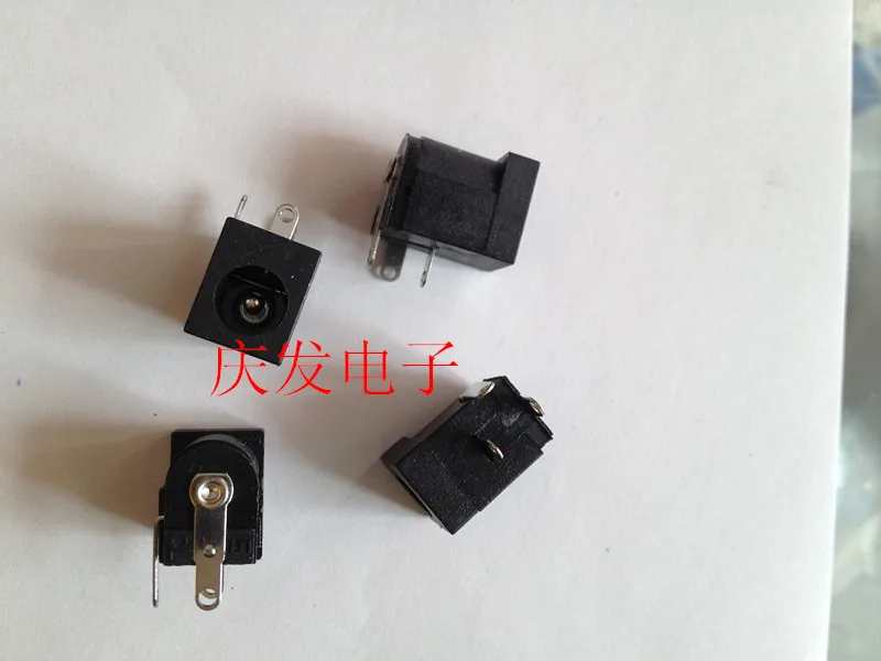 200pcs/DC-005 commonly used 3-pin three pin 5.5-2.1mm inner core large DC universal power socket female socket
