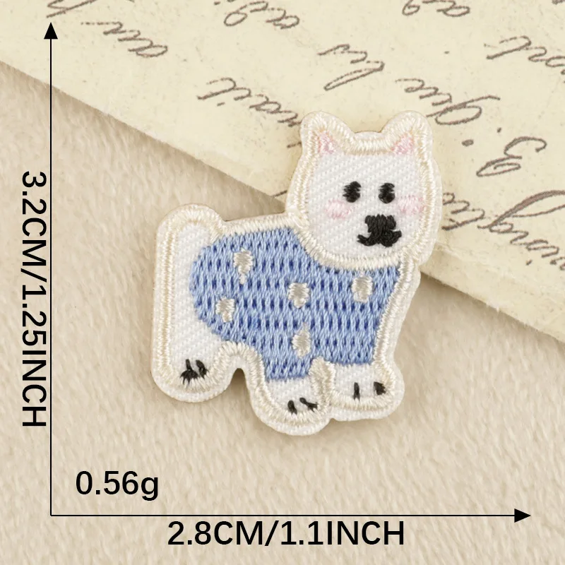 Small Self-Adhesive Badges Cute Cartoon Animals Shaped Computer Embroidery Patches for DIY Clothing Bags Accessories Decoration