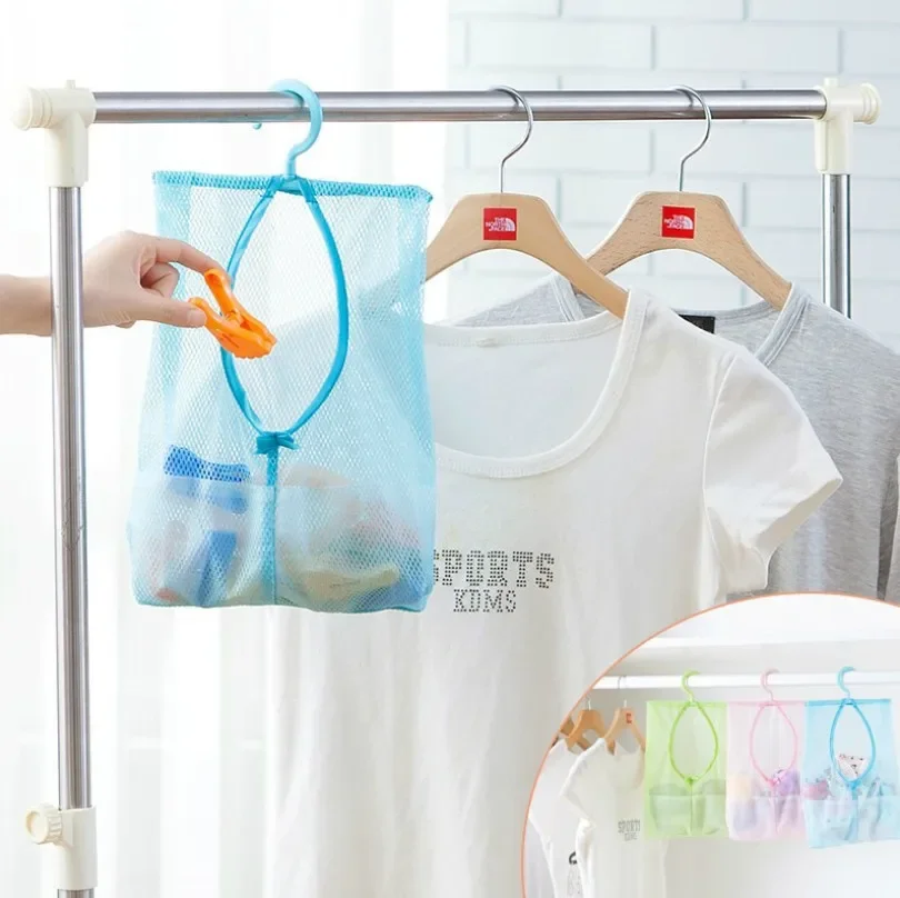 

Useful Kitchen Bathroom Hanging Storage Bags Clothespin Mesh Bag Organizer with Hook for Bath Swimming Kids Toys Storage Baskets