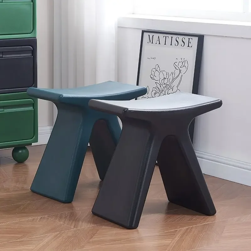 

Nordic Plastic Bench Shoe Changing Stool Small Apartment Simple Coffee Table Ottomans Low Plastic Stool Living Room Furniture