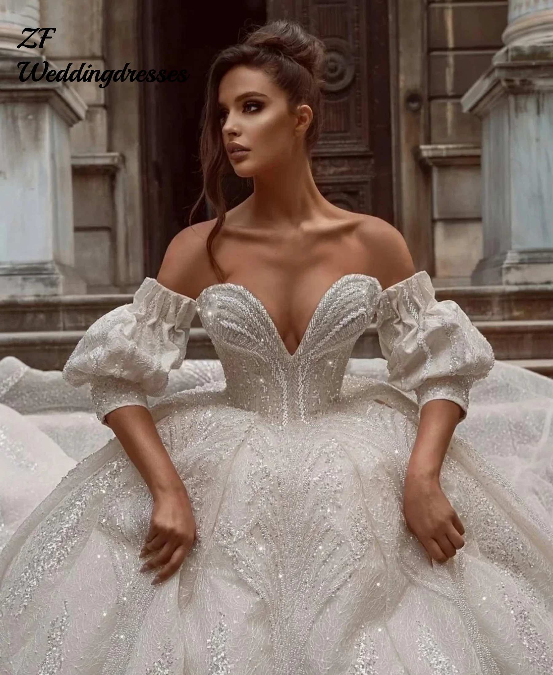 Customized Embroidery With Beads Pearls Wedding Dresses Detachable Sleeve Deep V-neck Bridal Gown Luxury DressesVestido De Novia