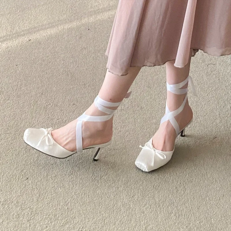 

Элегантные женские туфли-мюли Aneikeh на тонком каблуке с квадратным носком, шнуровкой и декором в виде бабочки, для банкетов