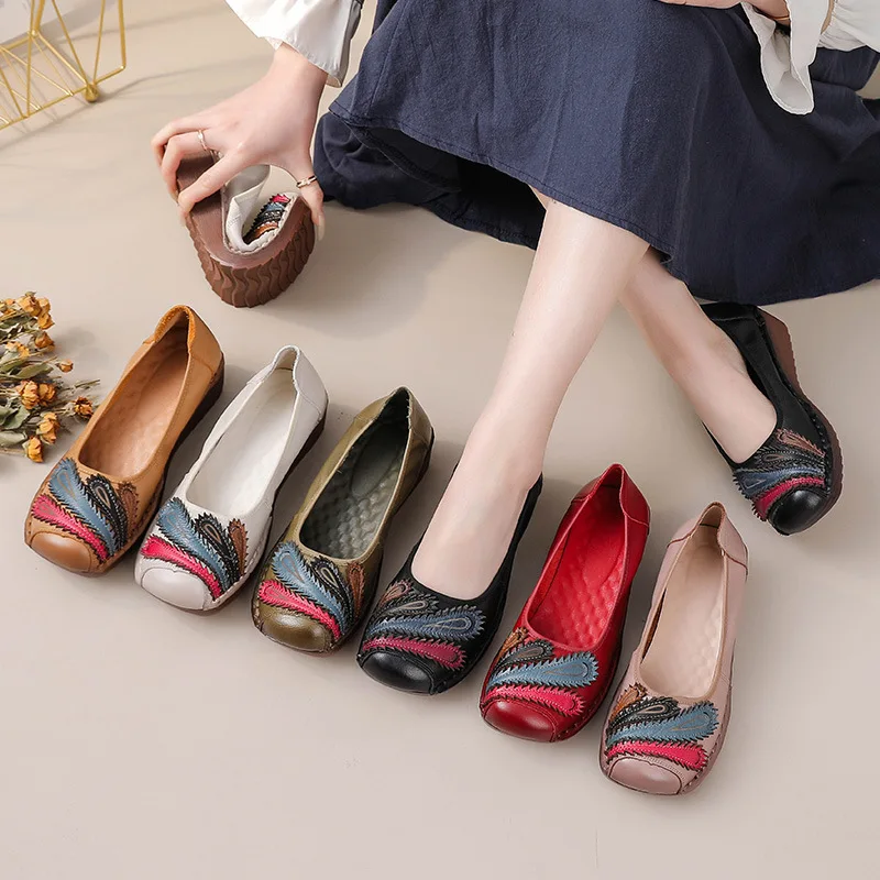 

New shoes 2025 ballet flats women's cowhide leather loafers woman slip on easy shoes elderly ladies driving moccasins mom shoes