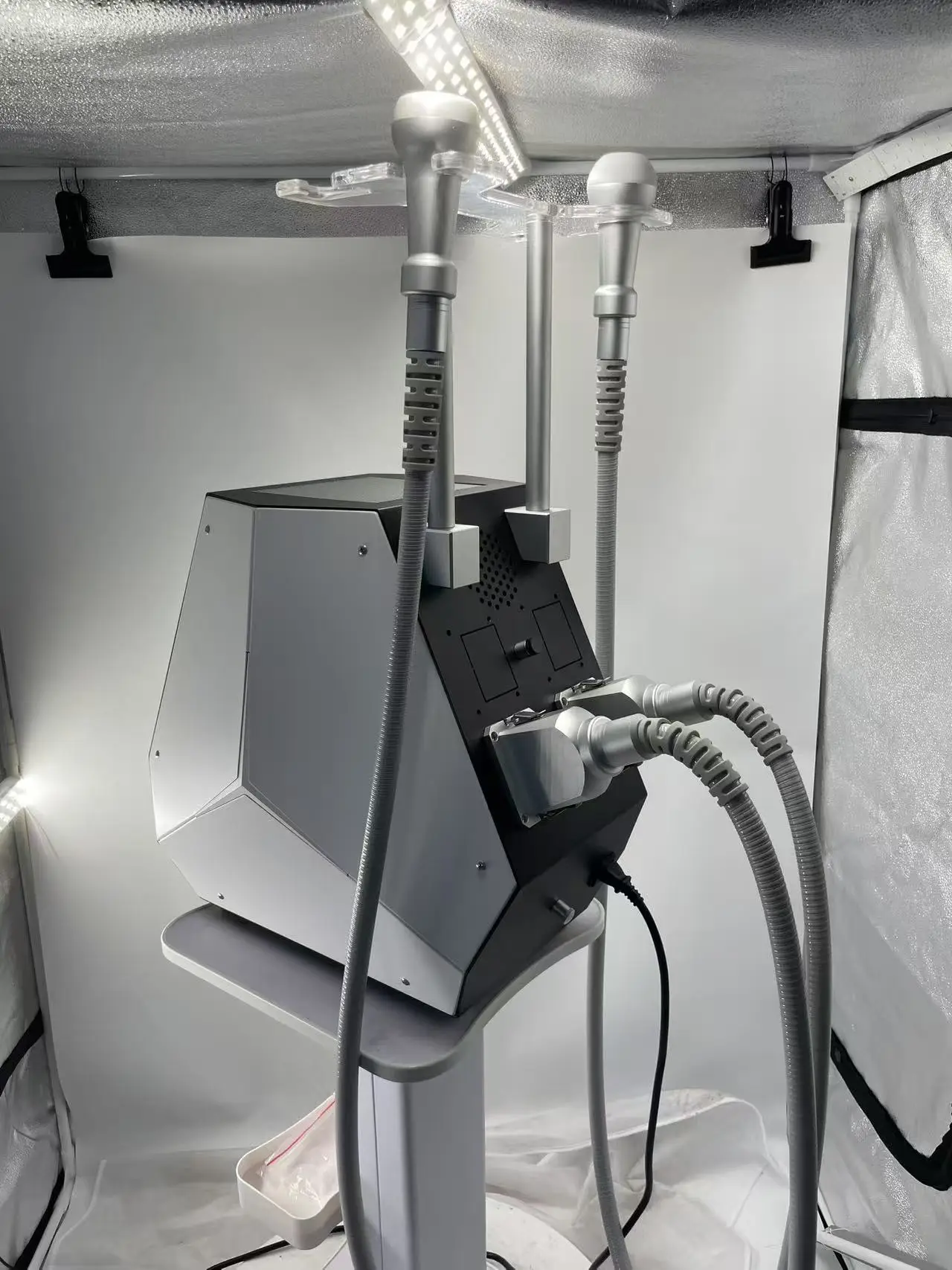 2 مقابض آلة حرق الدهون Cryo EMS Rf - أداة تجميل فروزن كريوليبوليسيس وفقدان الوزن وتشكيل الجسم بشكل فعال غير جراحي. #1