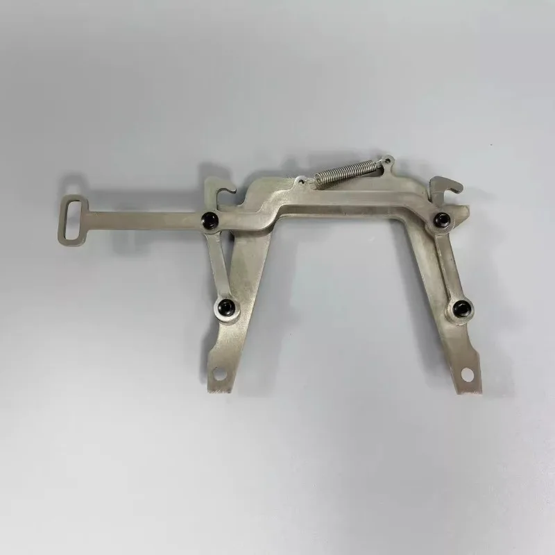 Stainless Steel Emulation Car Shell Buckle for 1/14 TAMIYA RC Truck Scania R470 VOLVO FH16 MAN Car DIY Accessories