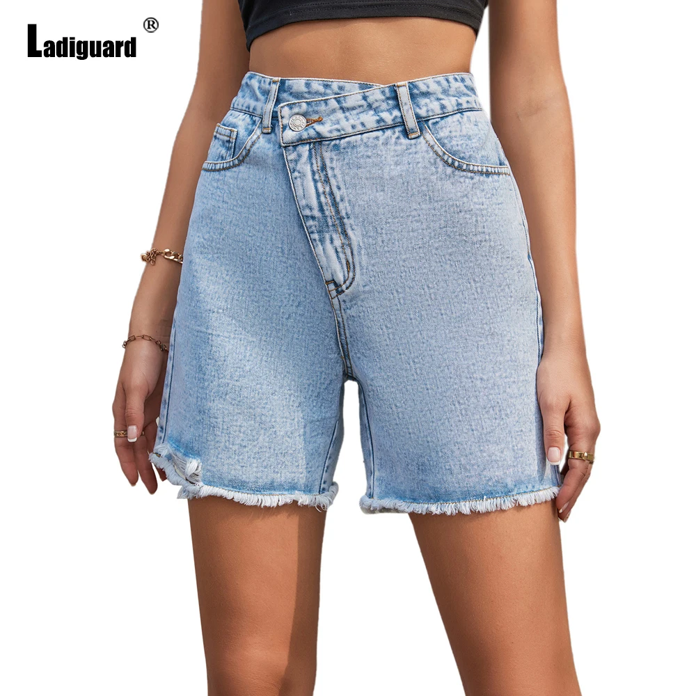 

Ladiguard 2023 New Sexy Irregular Denim Shorts Women Fashion Street Ripped Short Jeans Ladies Vintage Buttons Zipper Hotpants