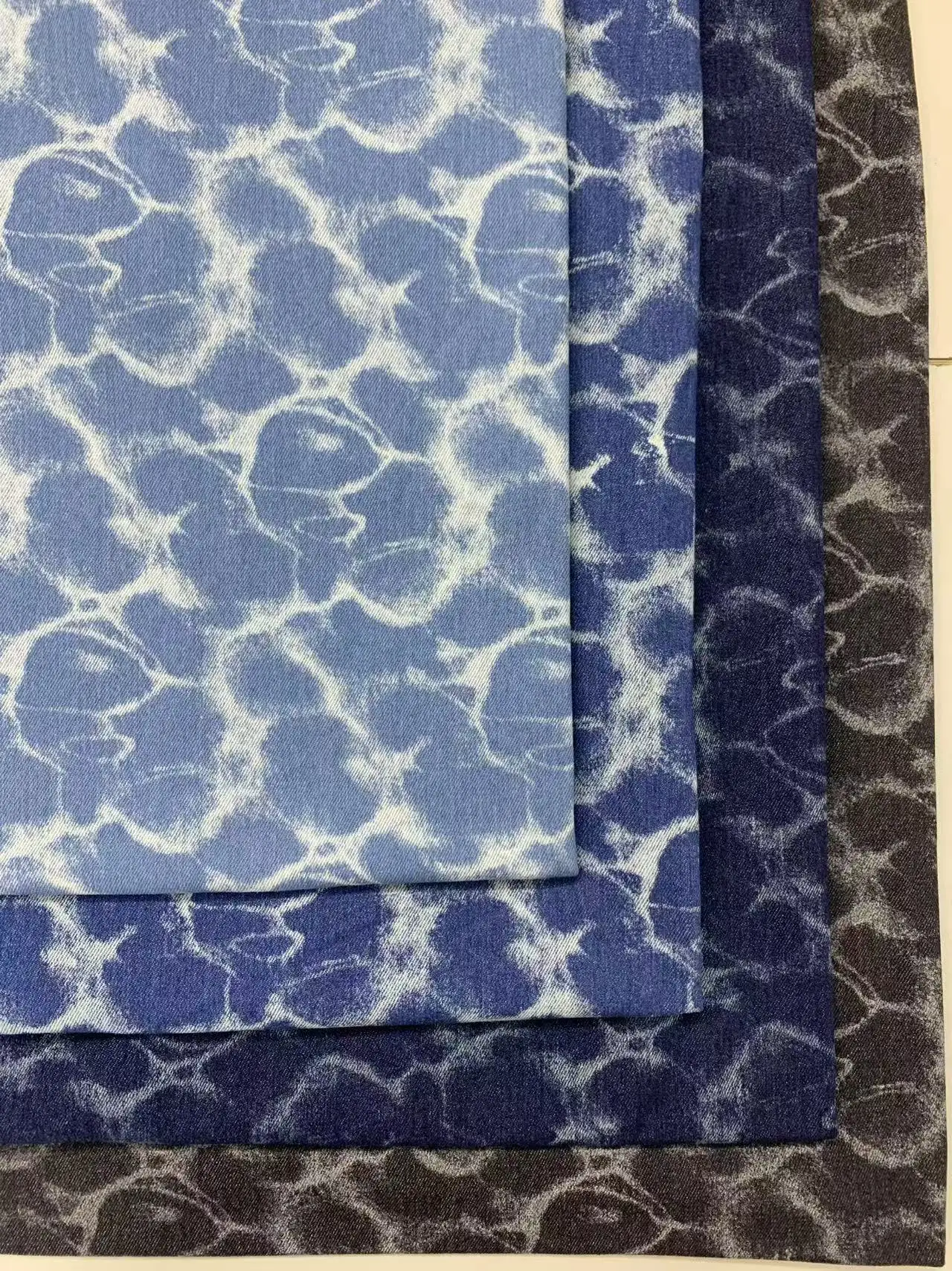 قماش الدنيم السميك من قماش الجاكار المغسول لخياطة الفساتين وحقائب السراويل والقبعات DIY