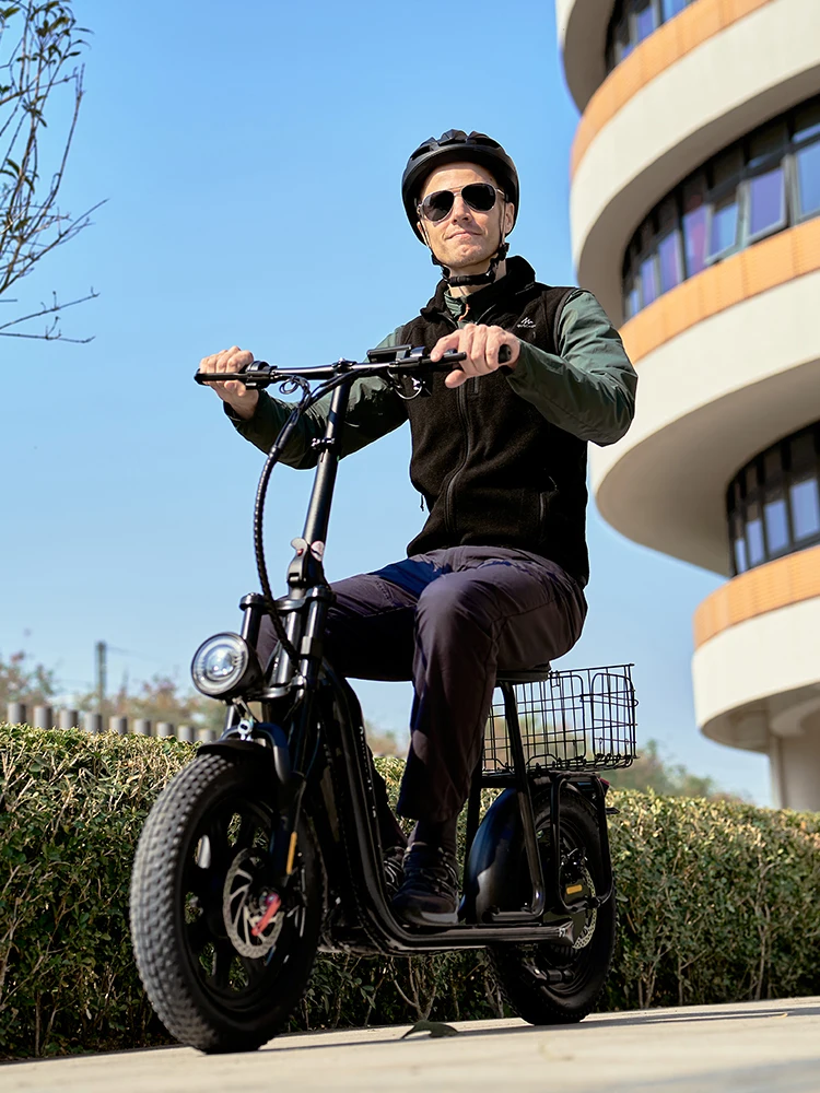 iScooter F7 48V 1000W E-Scooter 45km/u 72km Bereik App Besturing 16 inch All-Terrain Banden Opvouwbaar Achtermandje Perfecte Boodschappenhulp - afbeelding 2