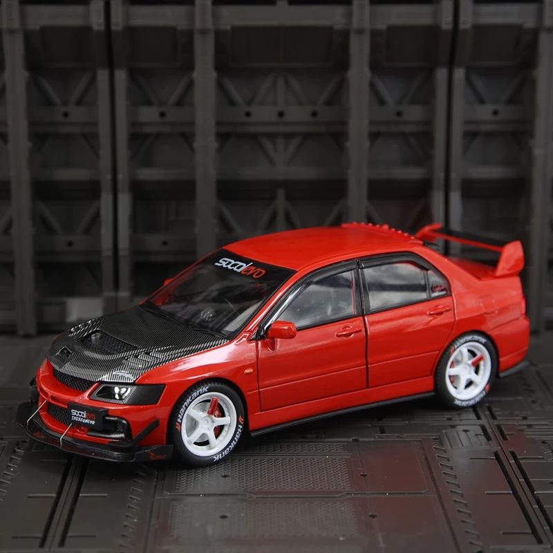 1:24 محاكاة ميتسوبيشي EVO 9th الجيل سبيكة نموذج سيارة زخرفة، الأبواب وغطاء المحرك، يمكن فتح صندوق السيارة، سيارة رياضية