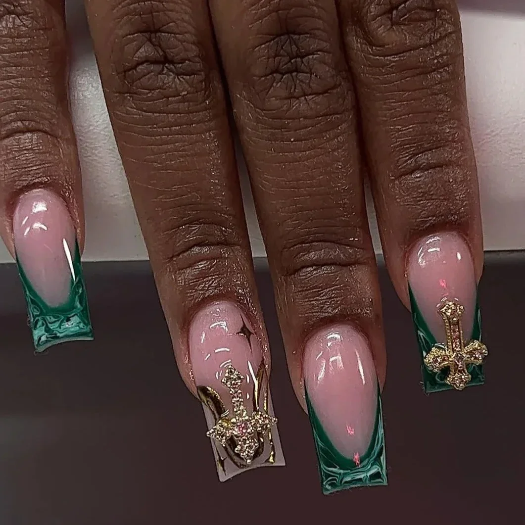 

Punk Green Halo Dyeing Shiny Rhinestone Star Gold Lines Fake Nails Art False Nails Charm Tip French Press on Nails Manicure Tool