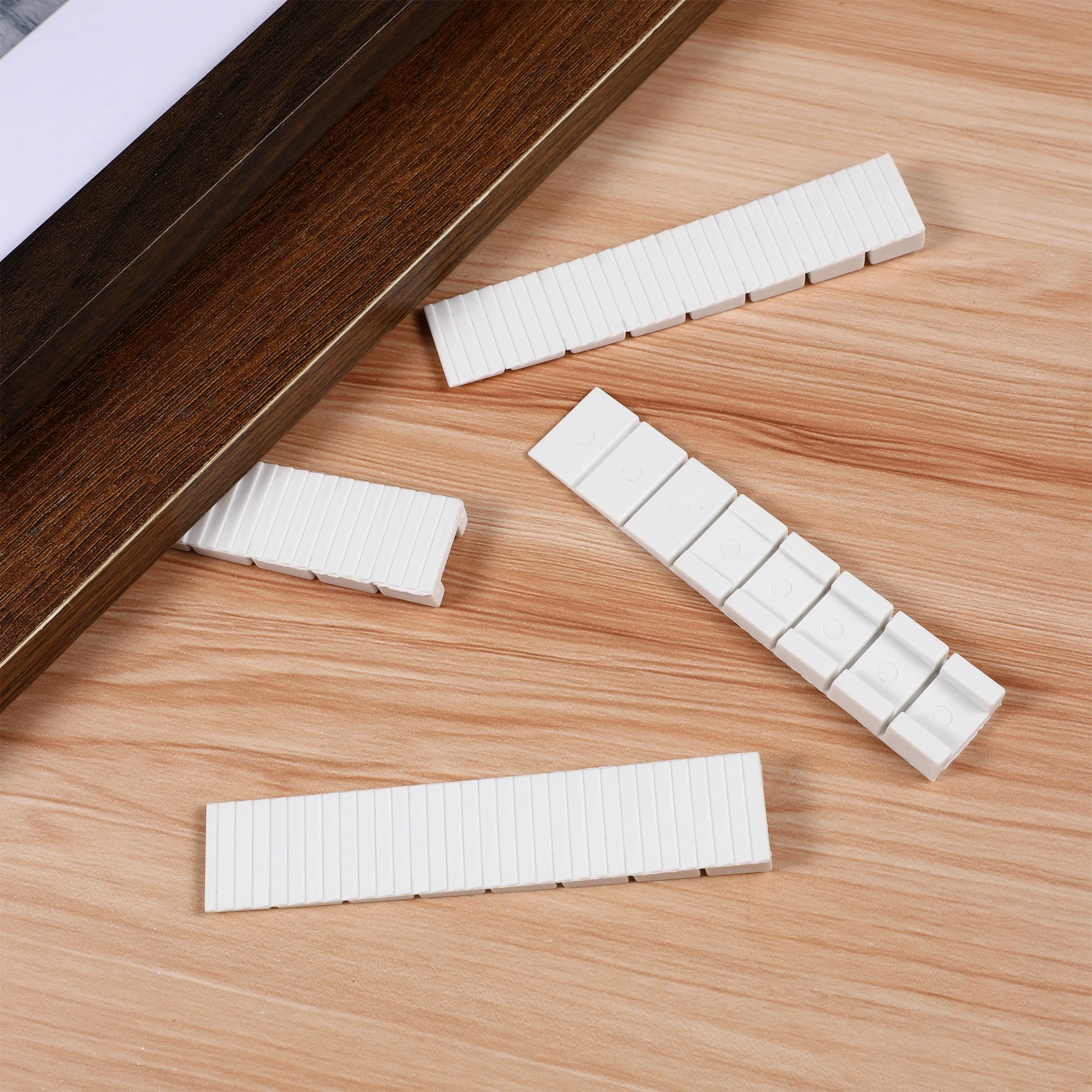 

20pcs Furniture Balance Shims Levelers Plastic Adjustable Spacers Wedge for Table Chair Cabinet Noise Reduction Anti Slip