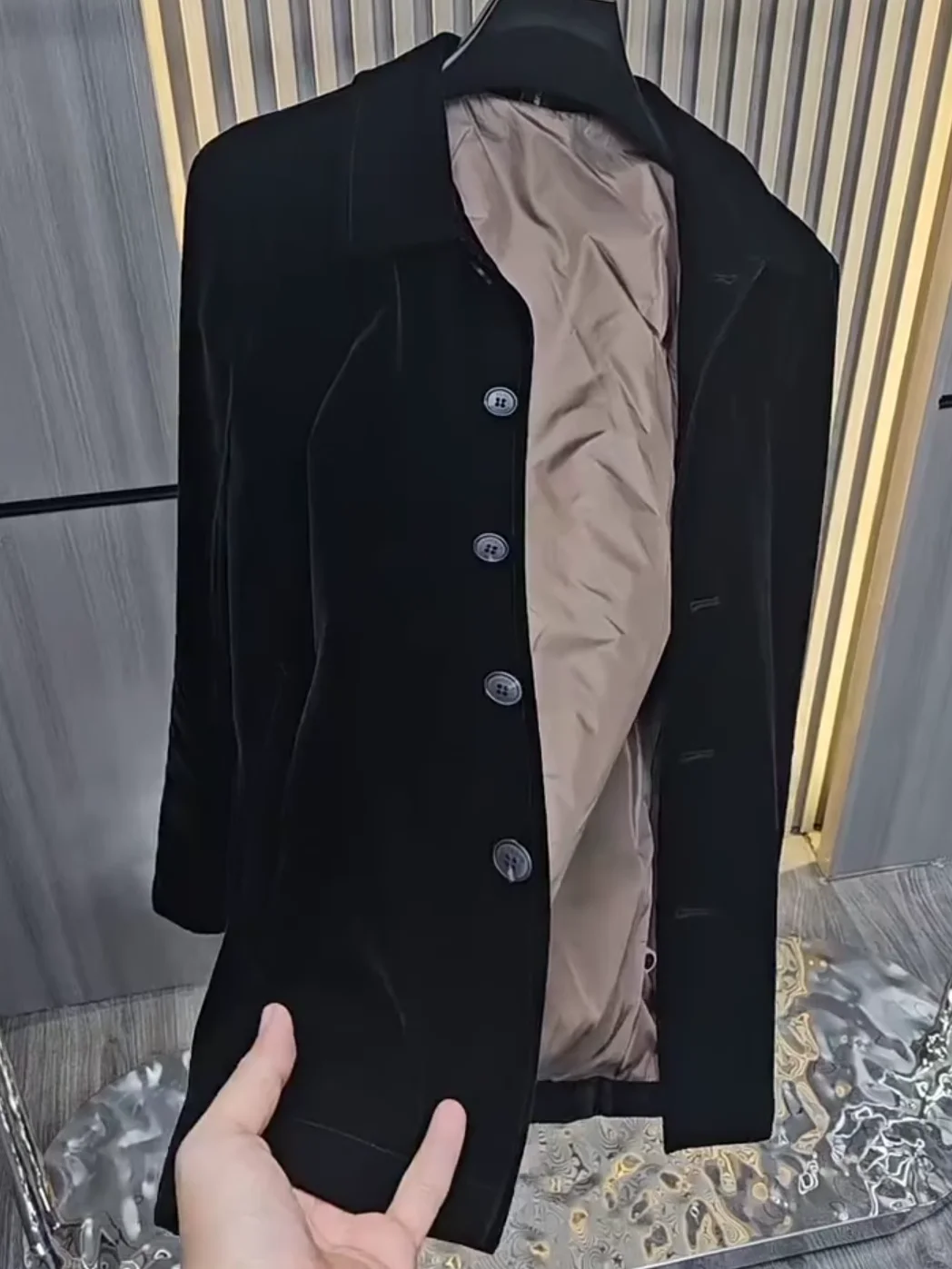 

Velvet Collar Jaet Men's Casual Trendy Autumn Winter Outerwear Antibacterial Stand Fit Long Sve Single Button Closure