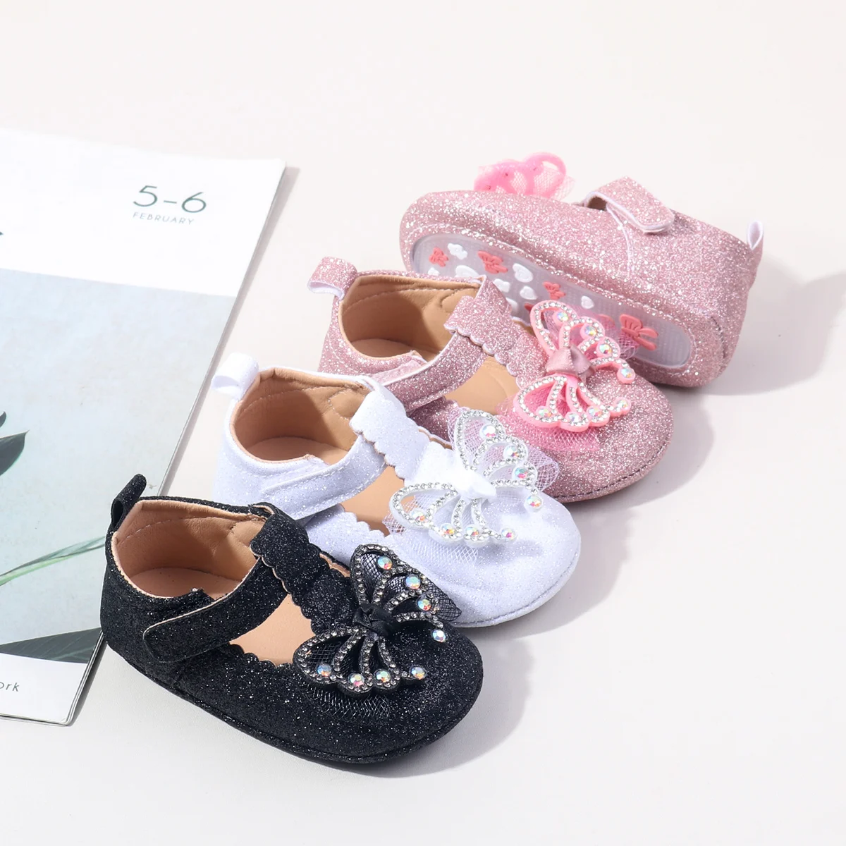 

This Summer's New Bow-Shaped Baby Shoes For Girls Aged 0-1 Years Old, Breathable And Cool Shoes For Little Girls