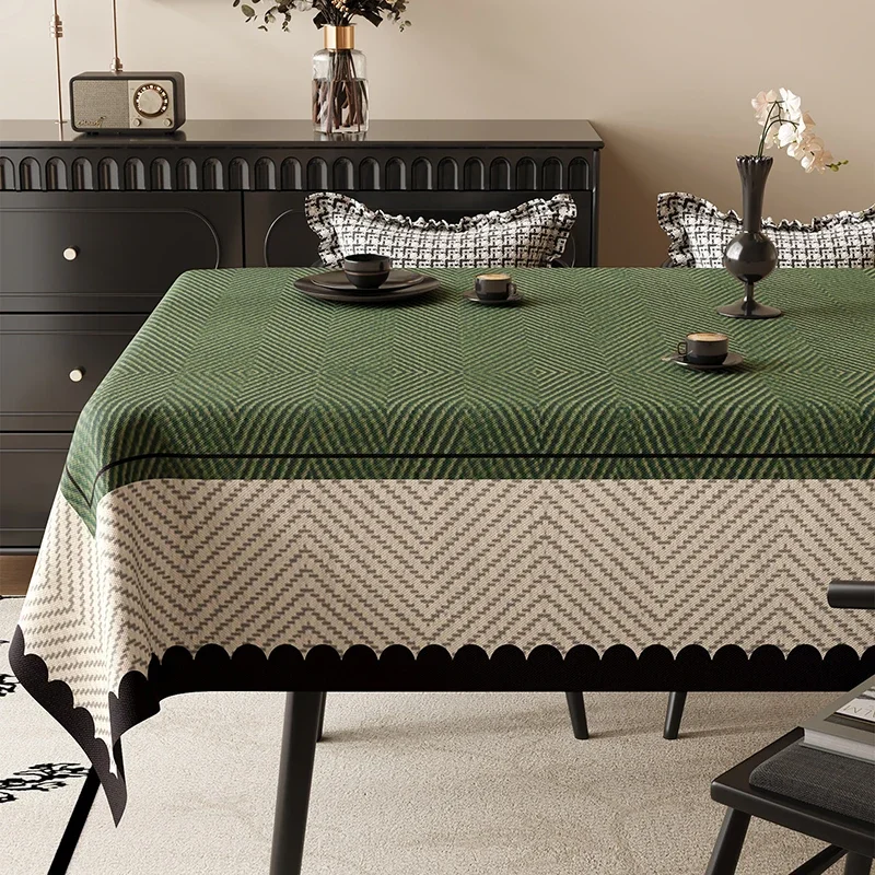French Retro Printed Pvc Tablecloth High-Quality Waterproof Oil-Proof Table Mat for Dining Elegant Banquet Party Home Decoration