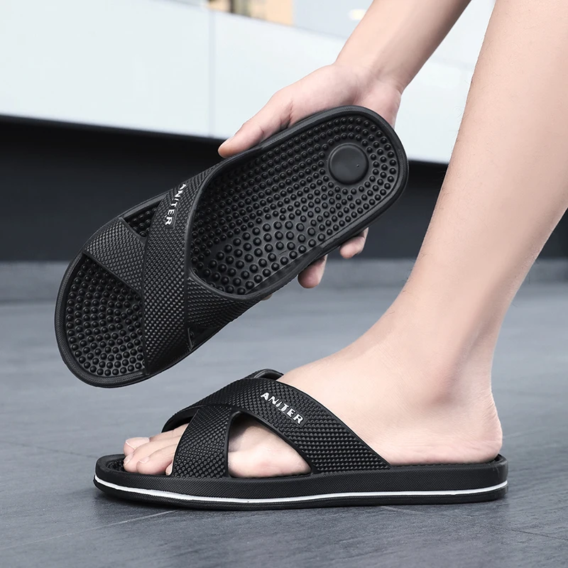 

Men Slippers EVA Lightweight High Quality Unisex Male Sandals New Brand Casual Summer Luxury Bedroom House Design Casual Beach