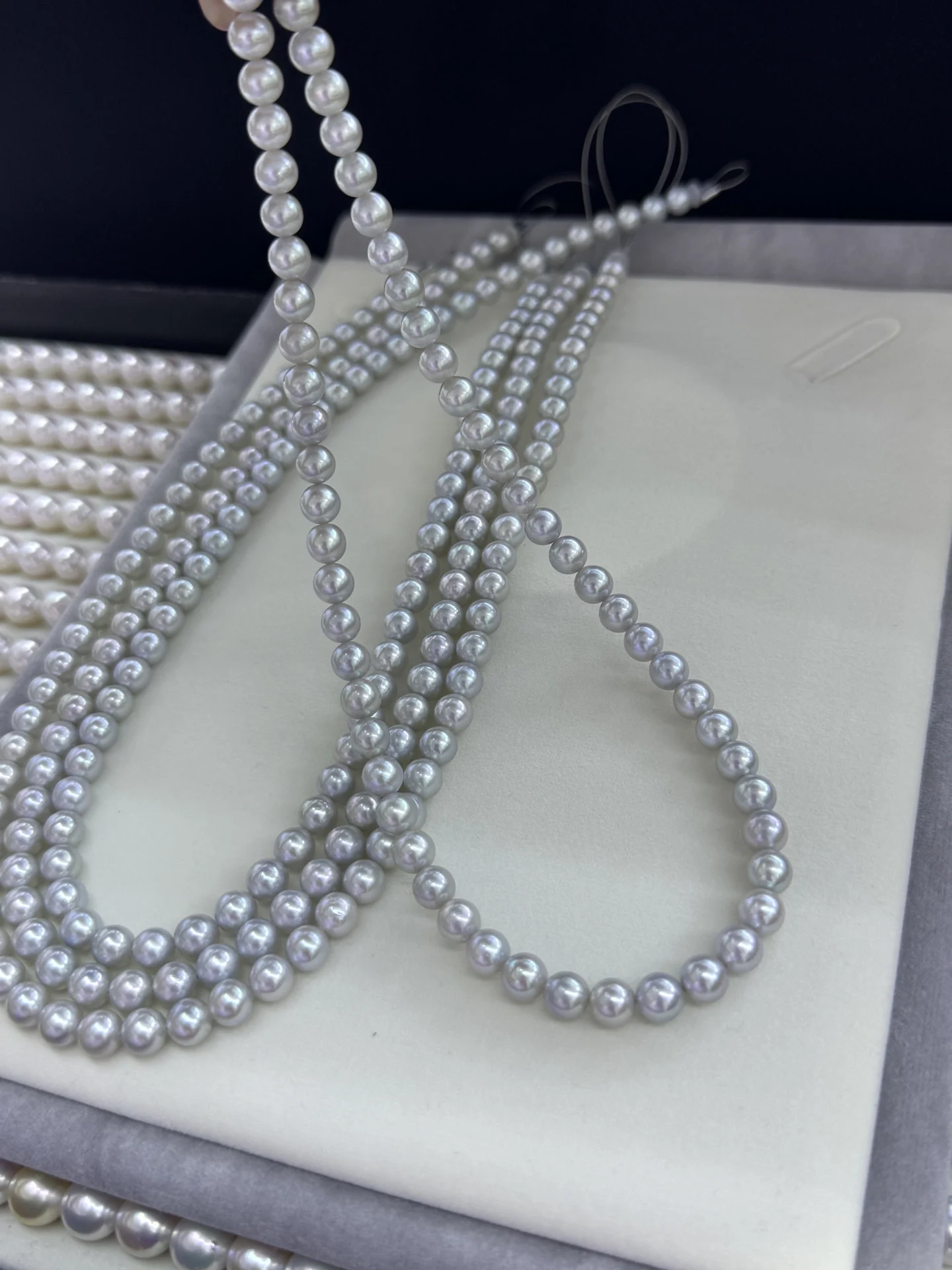 YZR25 High Chic Salt Water 6-6.5mm Akoya Nature Sea Water Gray Pearls Necklaces for Women Holidays Presents