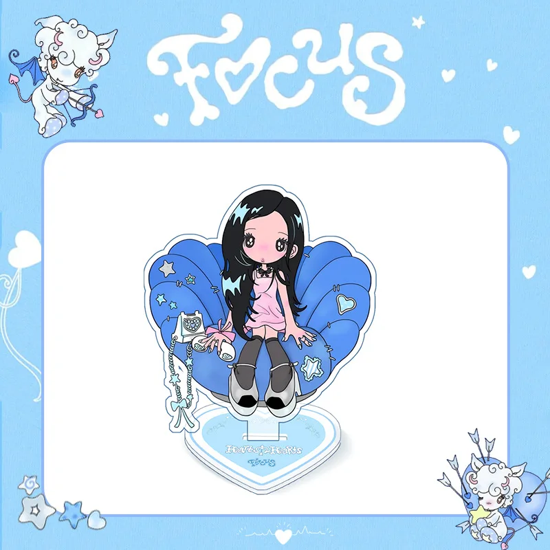 Kpop Hearts2Hearts figura acrílica con soporte adorno de escritorio de dibujos animados Carmen Ian Juun Stella Charm colección de Fans regalos