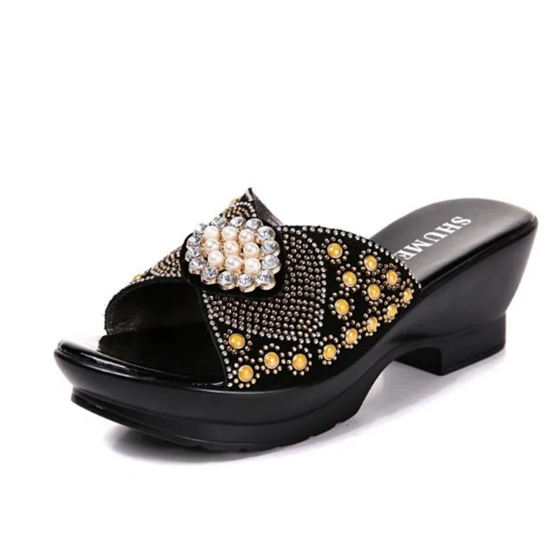 Sandales d'été tendance pour femmes, talon épais, surface souple, pantoufles à strass, grandes tailles 35-42