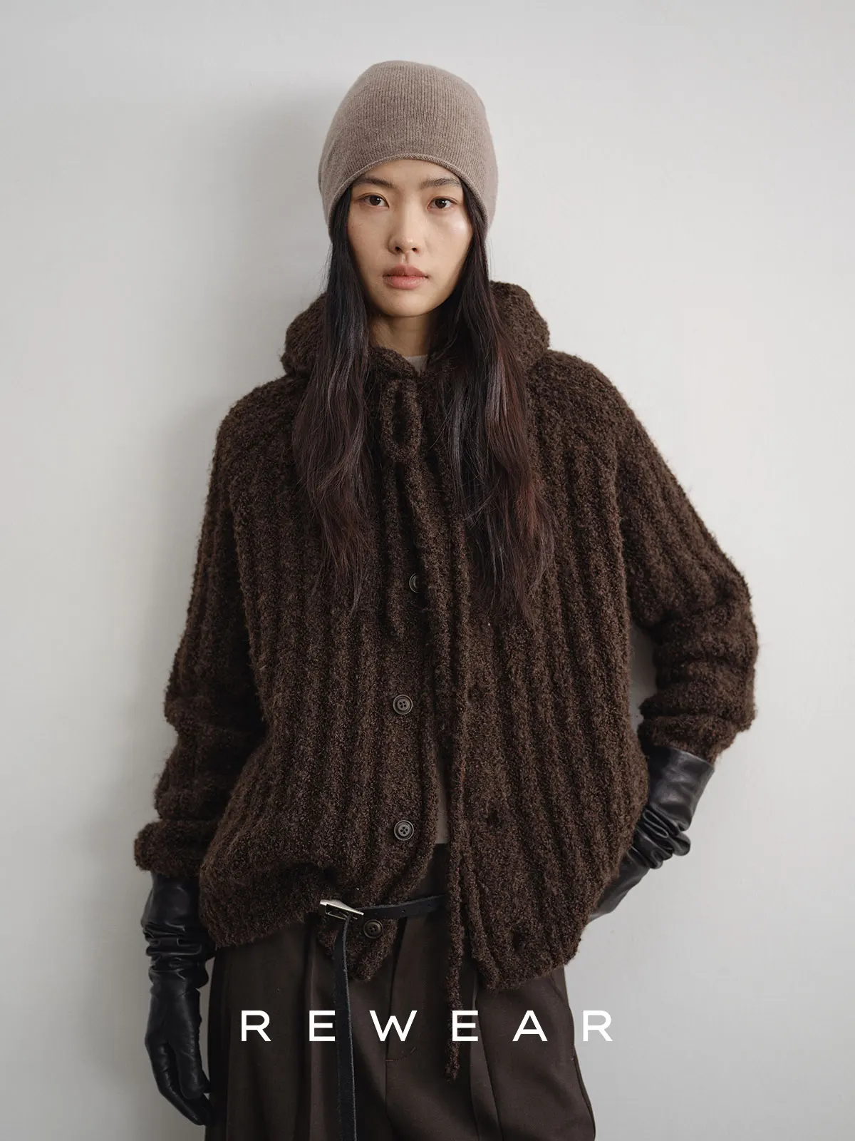 

REWEAR Lazy Loose Camere Knitted Hat Women's Sweater Soft Thi Long Sve Hooded Knitted Sweater Casual Loose Fit Sle