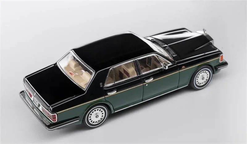 GFCC 1:64 Rolls-Royce Silver Spur Black and green double color Diecast Model Car