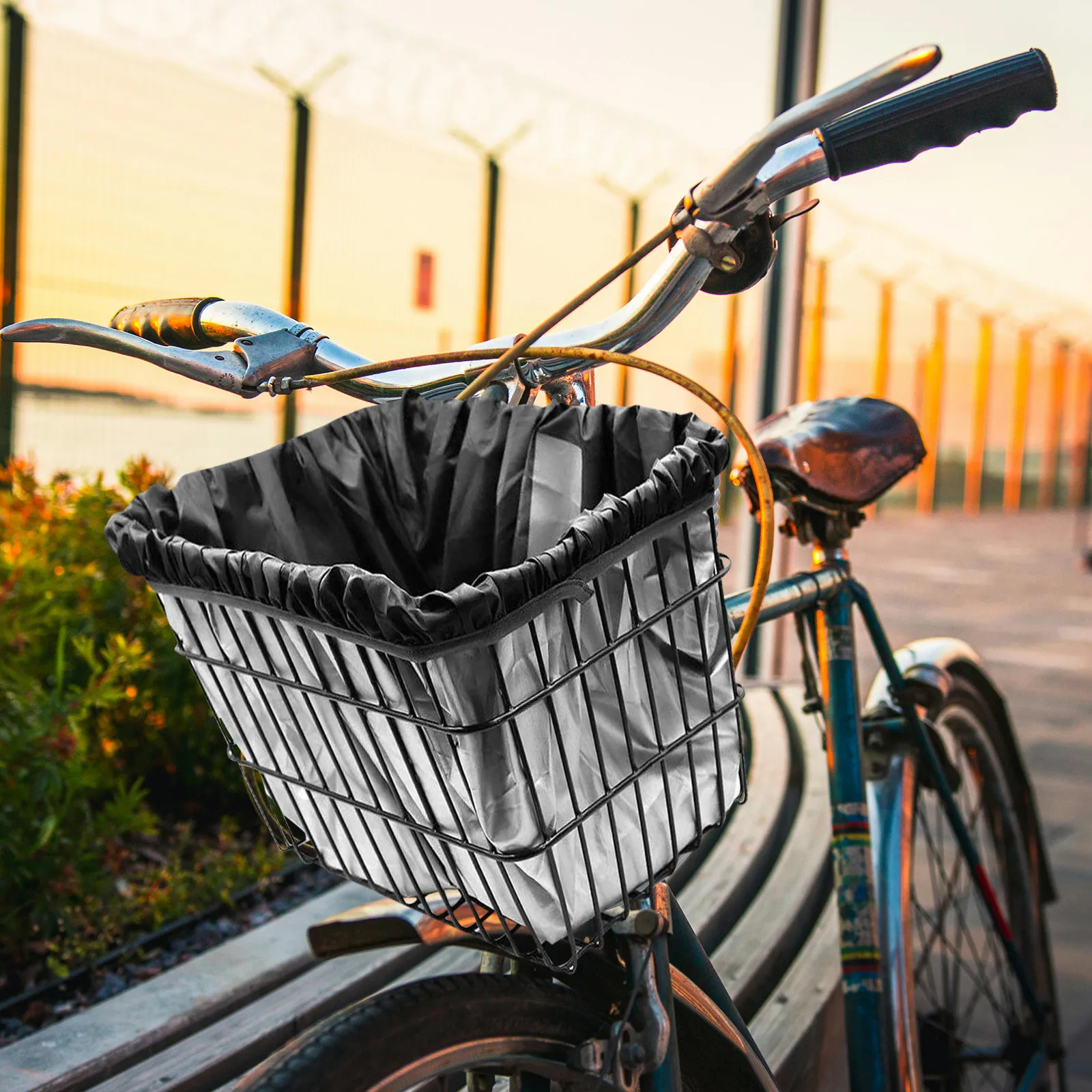 

Waterproof Bike Basket Cover Oxford Fabric Rainproof Front Basket Liner Versatile for Electric Bikes Scooters Commuting Hiking