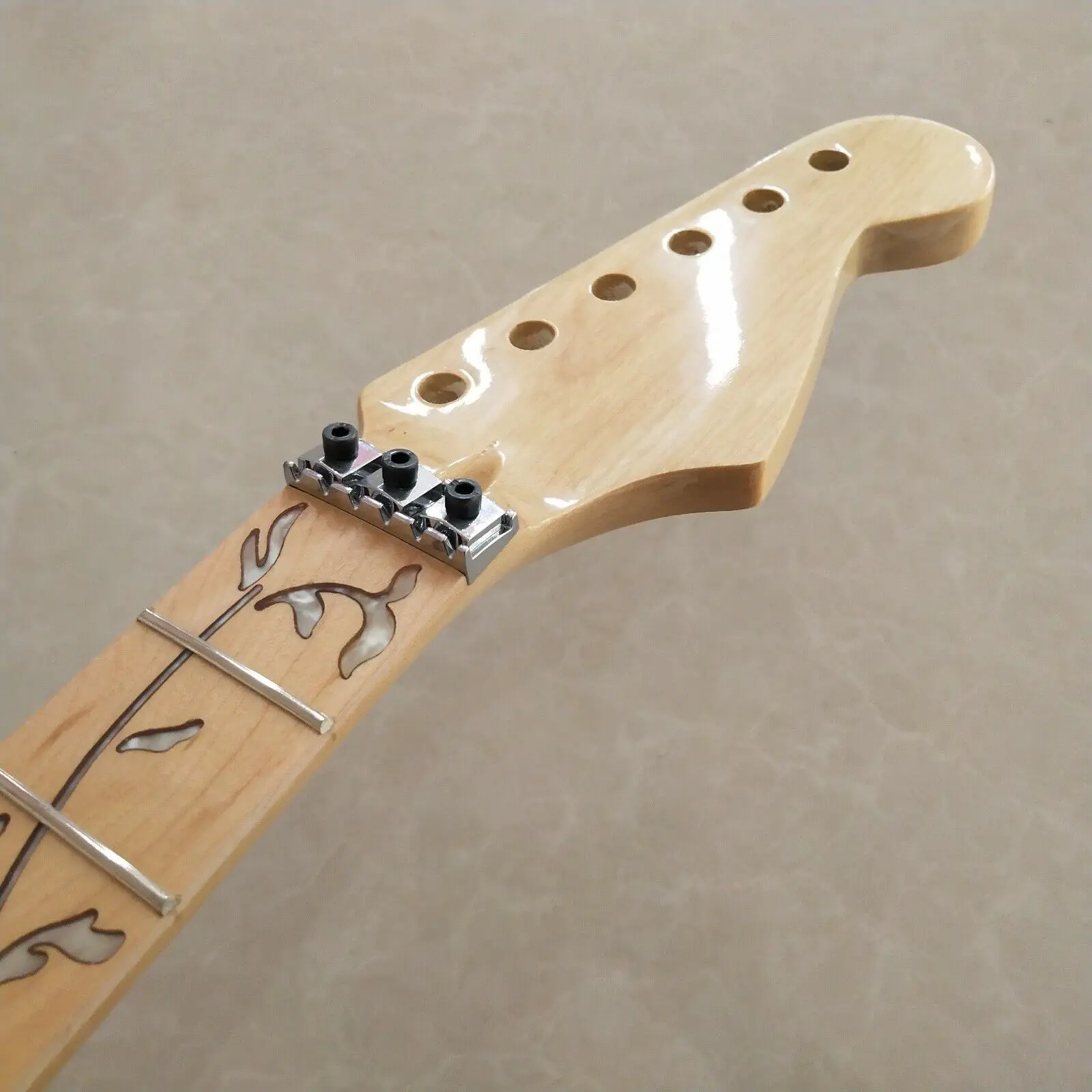 

New DIY Guitar neck Maple 22 fret 25.5" Maple fingerboard Vine inlay Locking Nut