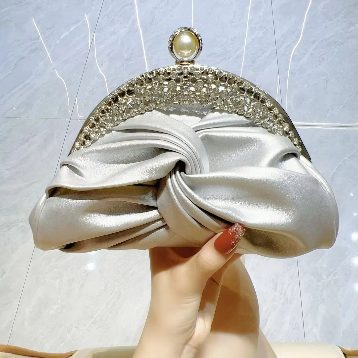 Newest Women Luxury Clutch Purse Designer Handbags Wedding Party Banquet Bags Shiny Evening Bag Fashion Diamond Shoulder Bag
