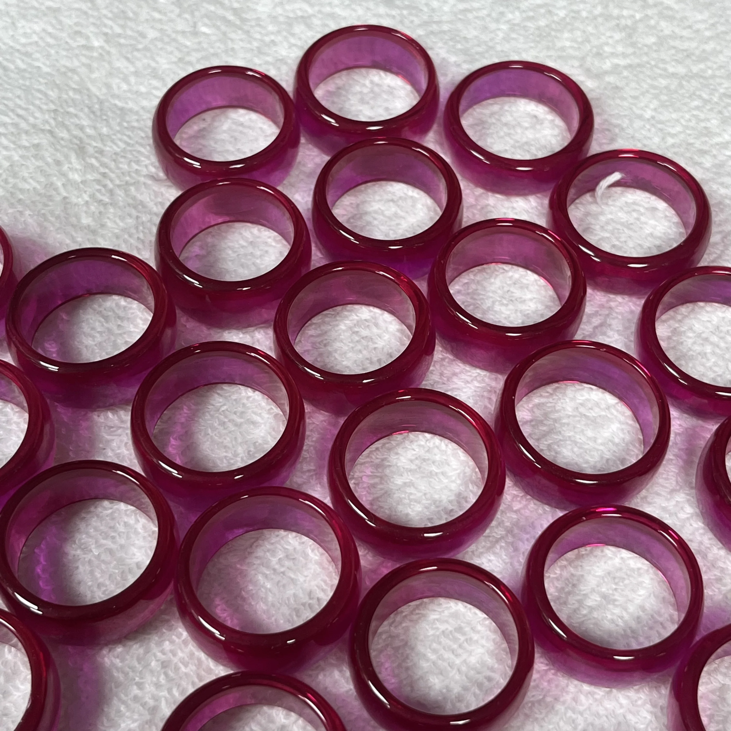 

1/PCS Synthetic Corundum Ruby Ring Hole Diameter 18mm Gemstone jewelry