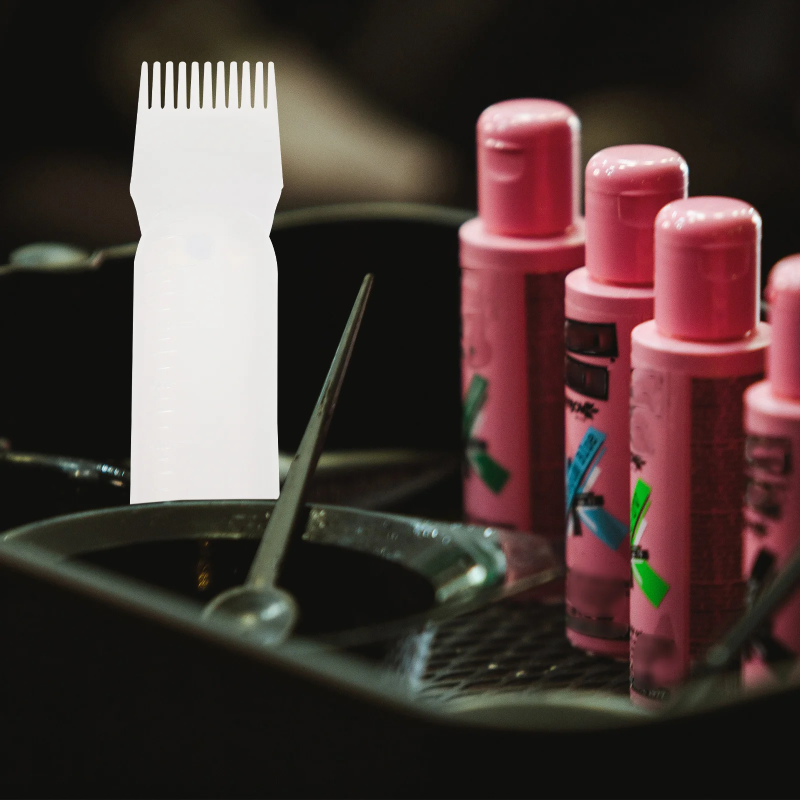 

3Pcs Hair Dye Bottle Plastic Applicator Comb Smooth Durable Salon Hair Coloring Dyeing Tool Lightweight Hairdressing Shampoo
